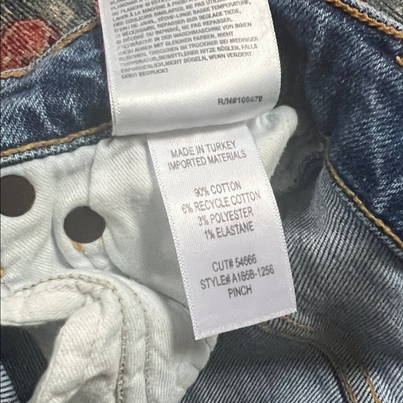 Agolde Pinch Waist Skinny Jeans Size 26 A165B-1256
Cut 54666 - Picture 5 of 11